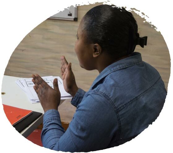 Formation de formateur "animer un atelier de français pour adultes étrangers" par France Dethan Consultante en formation, Art-Thérapeute & Psychopédagogue près d'Avignon, en Vaucluse